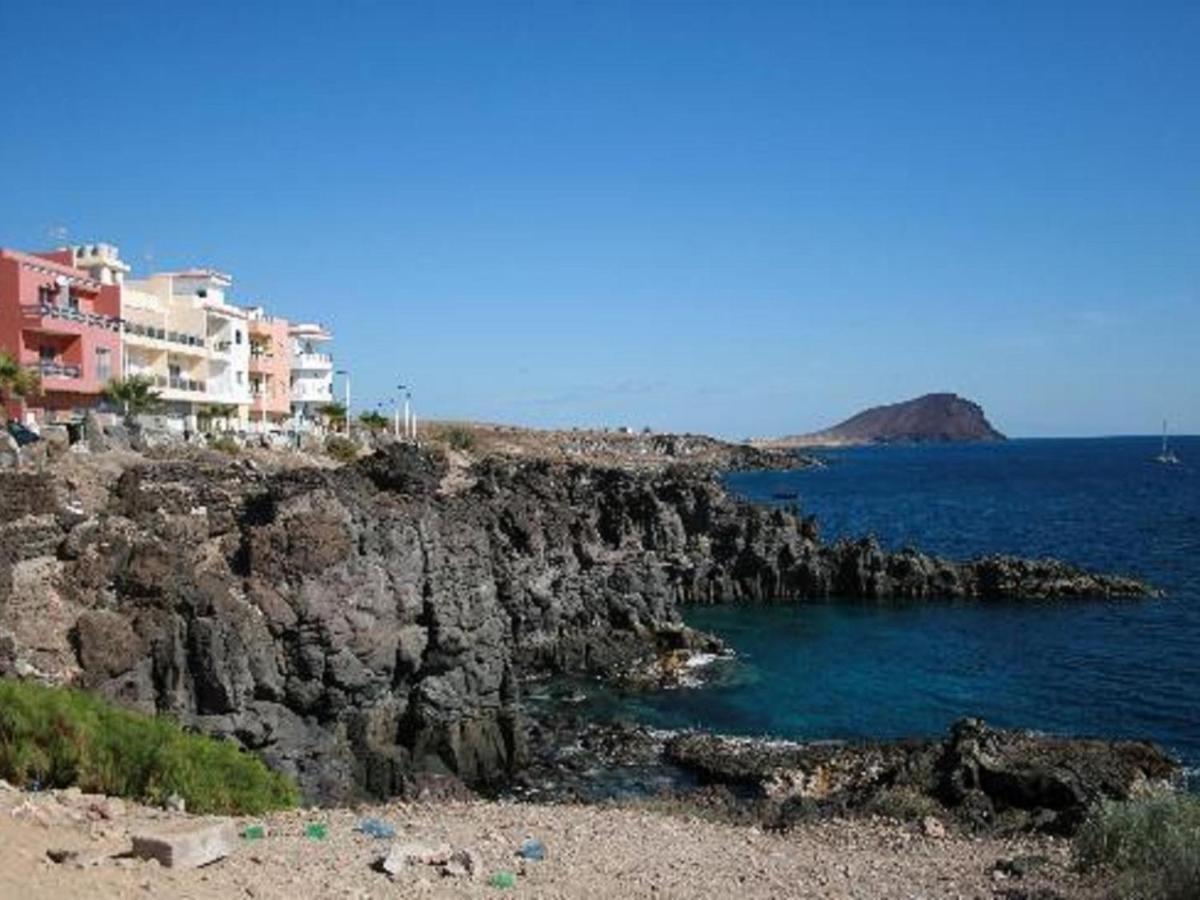 Riva Eco Guest House Los Abrigos Exterior photo