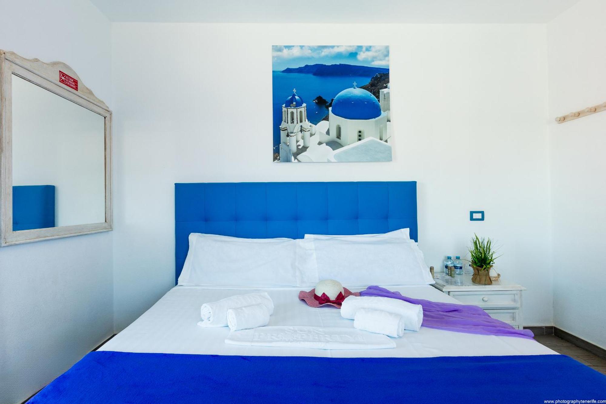 Riva Eco Guest House Los Abrigos Exterior photo