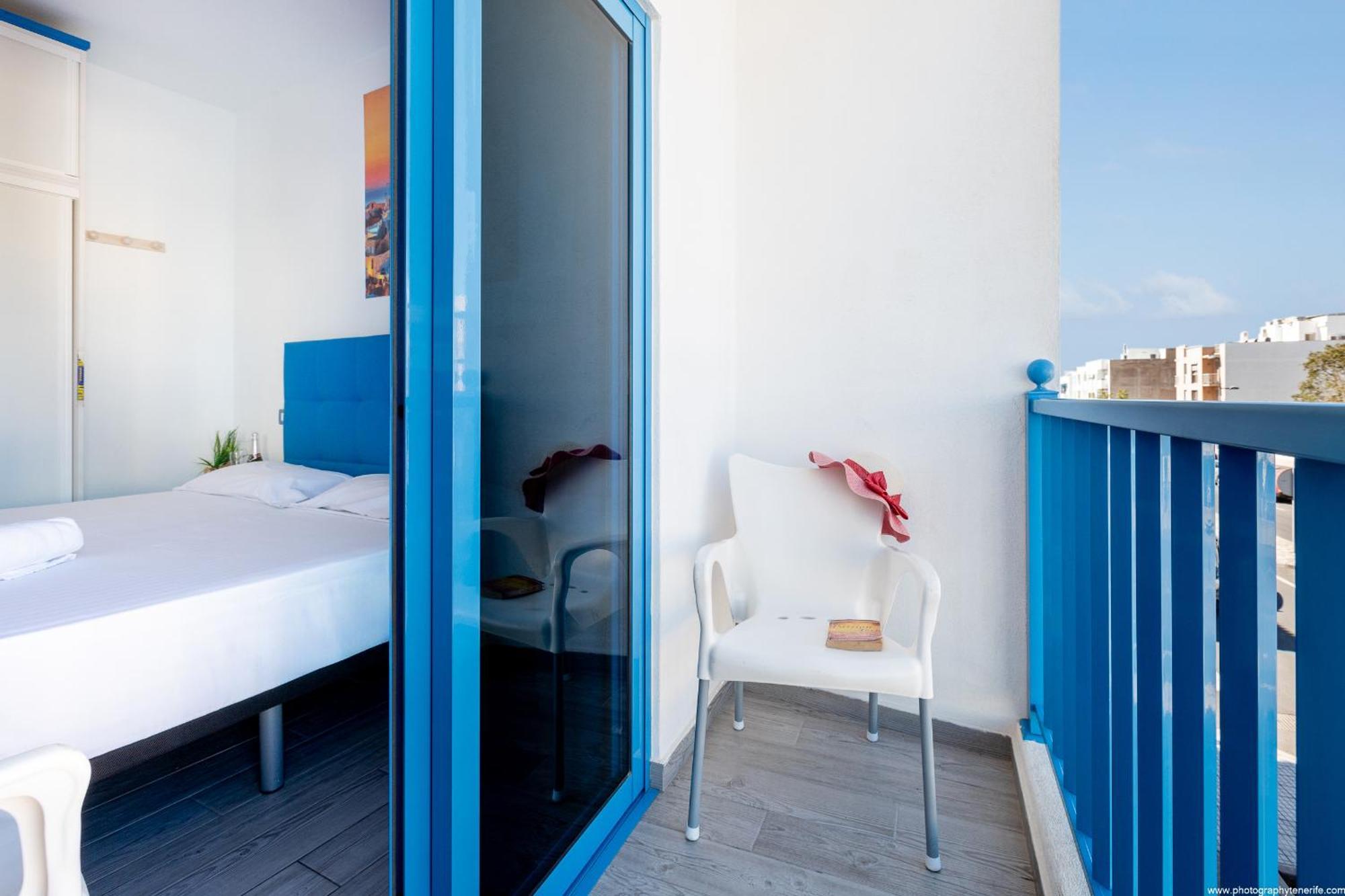 Riva Eco Guest House Los Abrigos Exterior photo