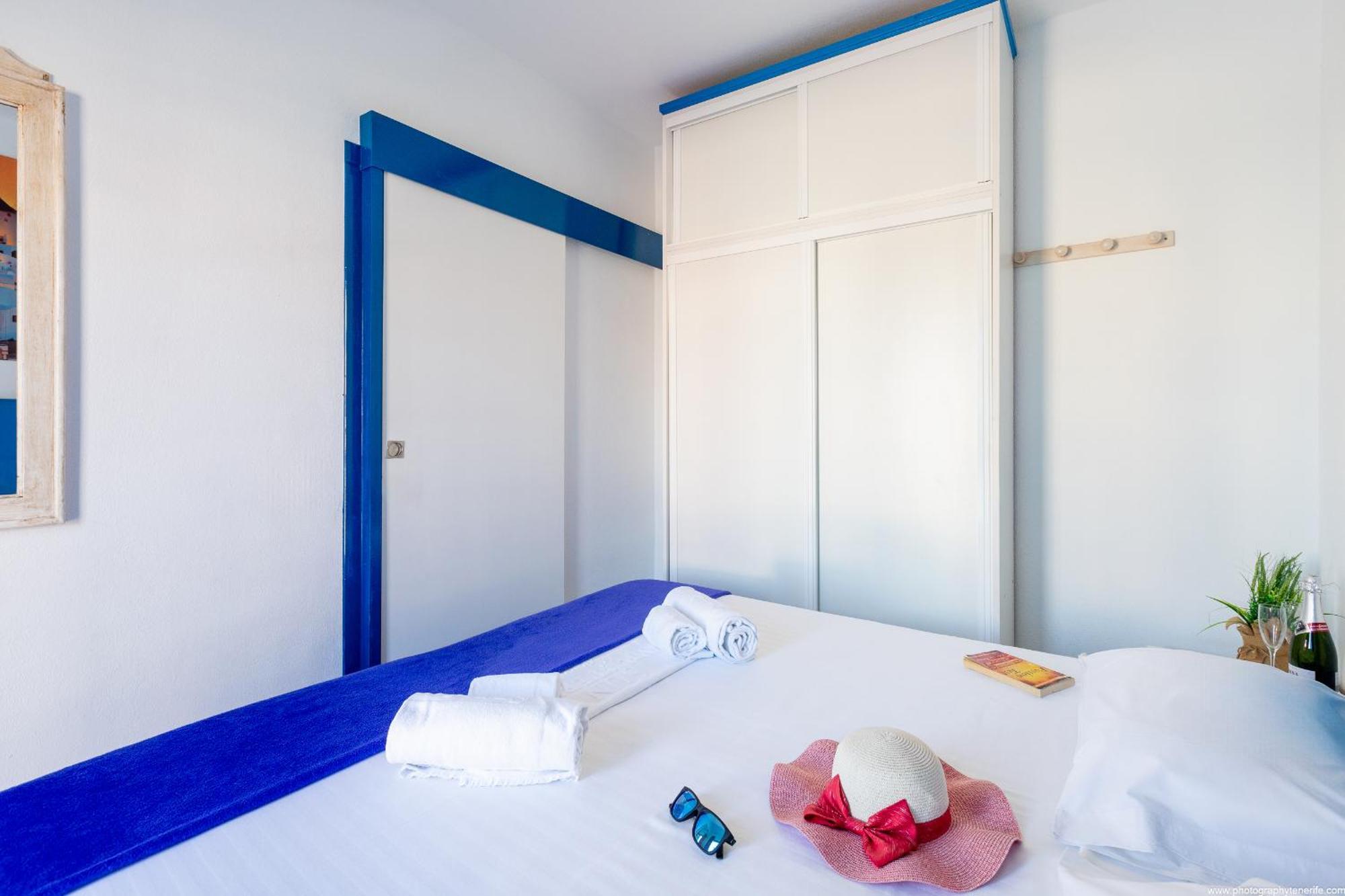 Riva Eco Guest House Los Abrigos Exterior photo